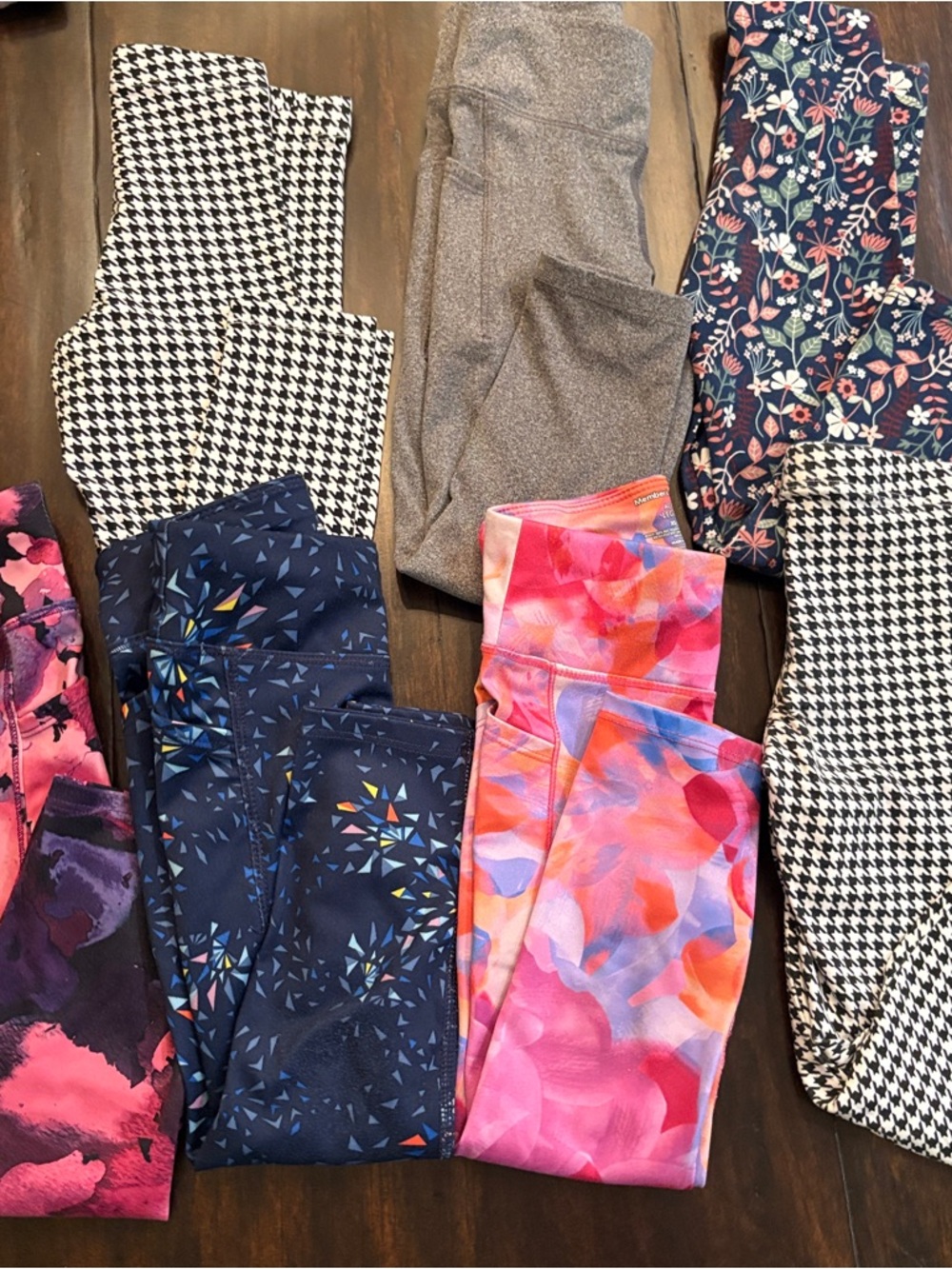 Assorted Activewear Leggings Super Bundle - XS 4/5 - 7 pack
